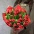 Букет из 25 пионовидных красных тюльпанов Букет из 25 пионовидных красных тюльпанов