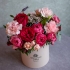 Коробка №24 розами в розовой гамме, размер S, M