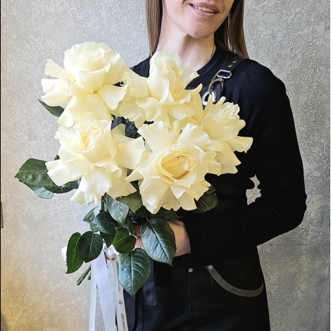 Букет из белых французских роз