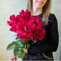 Букет из красных французских роз