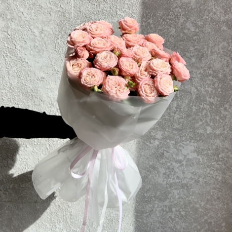 Букет из кустовых пионовидных роз Бомбастик